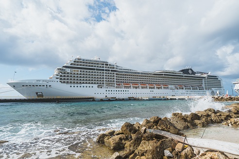 MSC Magnifica for the first time on Curaçao