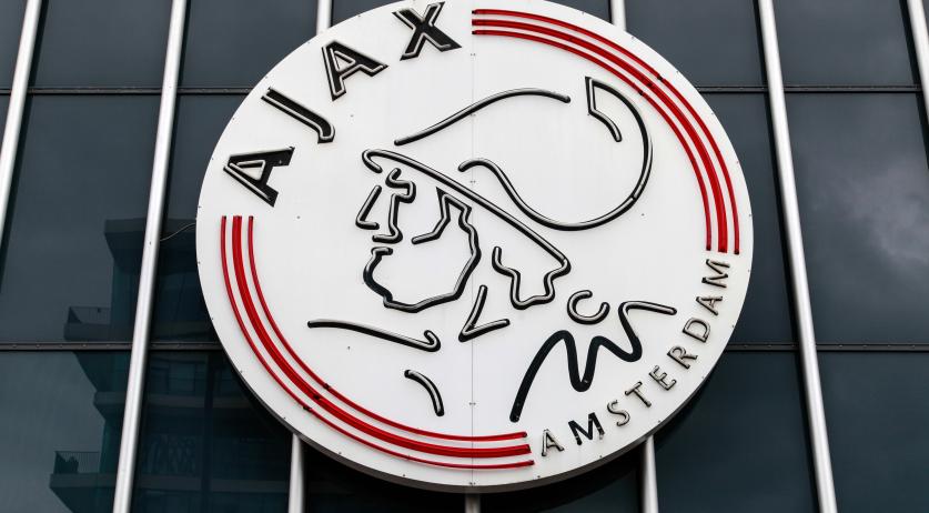U.S. bank Citigroup buys 4% share in Ajax