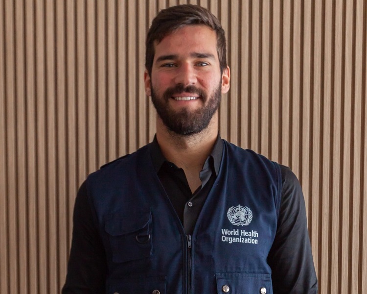 Alisson Becker and WHO Foundation launch campaign to raise resources and support treatment for COVID-19 patients starting in the