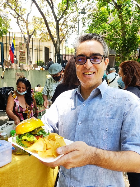 Small farmer’s fair in Caracas tantamount to Indigenous ancestry, resistance