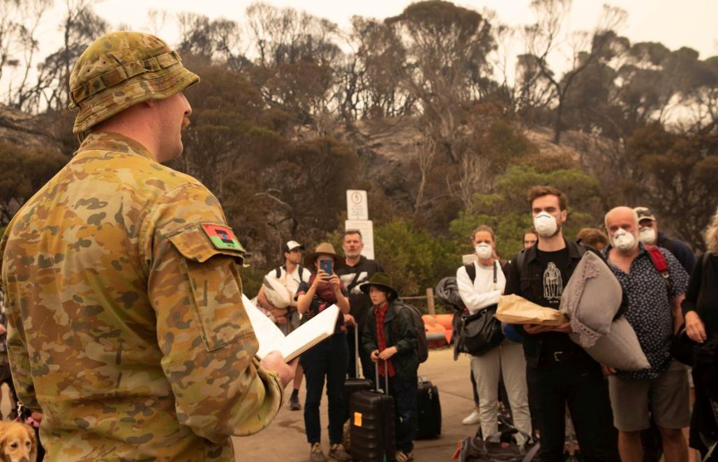 Australia urges people to flee as fires set to surge at weekend