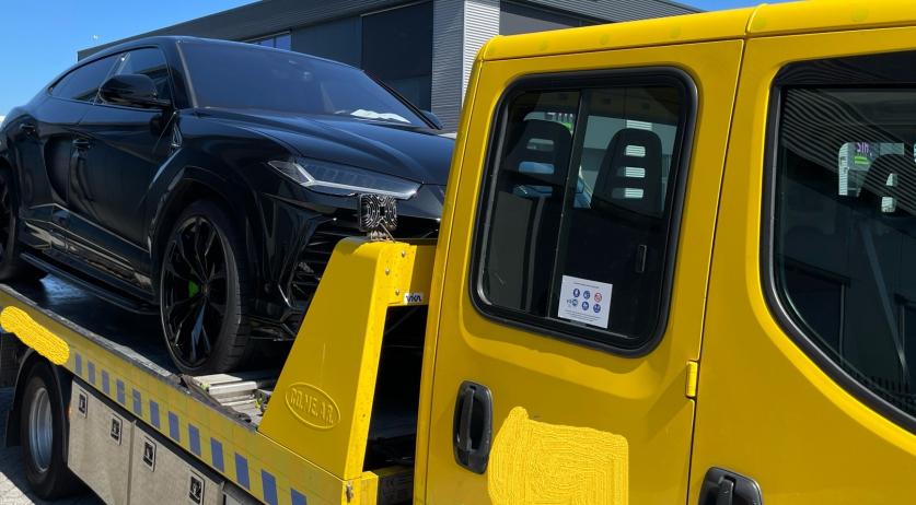 Over 30 cars & €900,000 seized in the Netherlands as part of major EU VAT fraud case