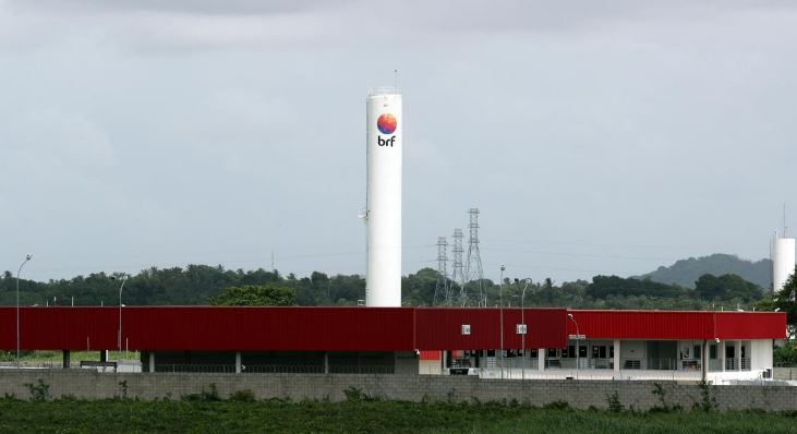 Brazil meatpacker BRF admits to bribing food inspectors, shares drop