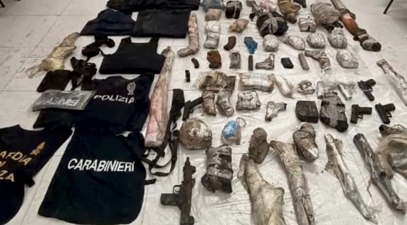 Major mafia weapons arsenal find in Italy has ties to Dutch organized crime trials