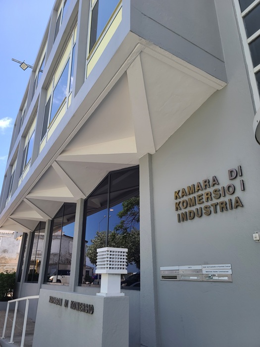 Legislation mandates compliance with statutory requirements in the Trade Register