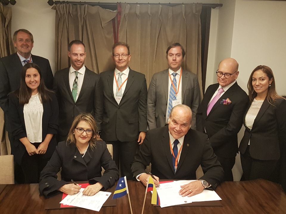 The Curaçao Chamber of Commerce and Industry signs MOU with Bogotá Chamber