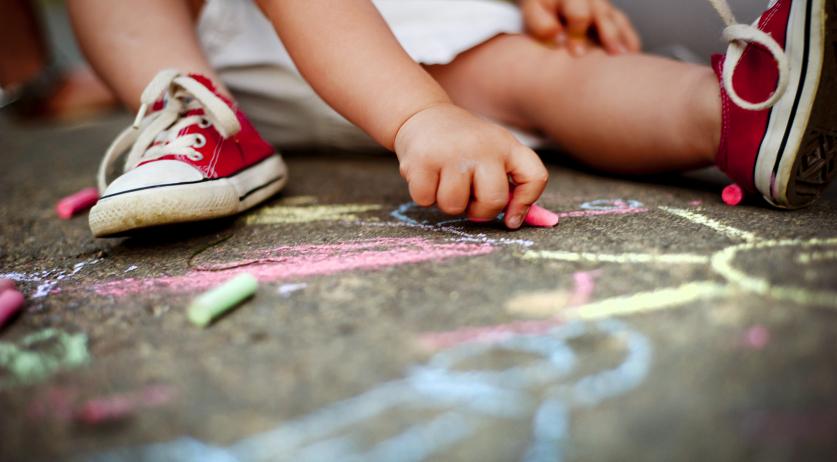 Nearly 7 percent of kids in Netherlands living at risk of poverty