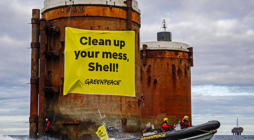 Hague court orders Shell to cut emissions by 45 percent in first of its kind ruling