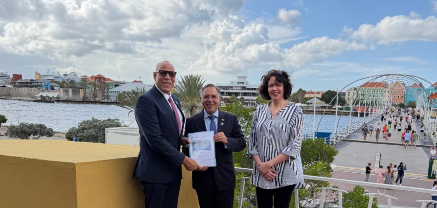 Climate Change Takes Center Stage During Visit to Governor of Curaçao