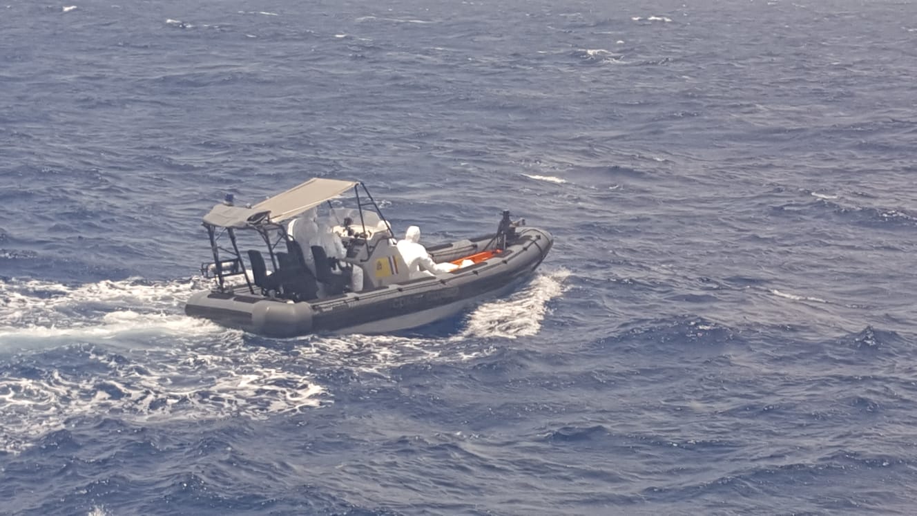 Search for passengers missing boat continues