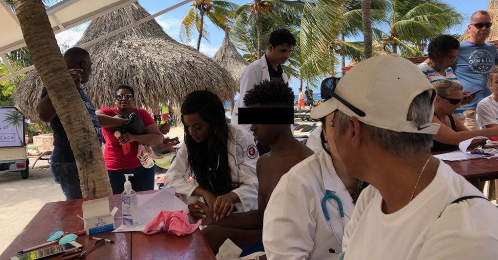 Avalon students give back to the community