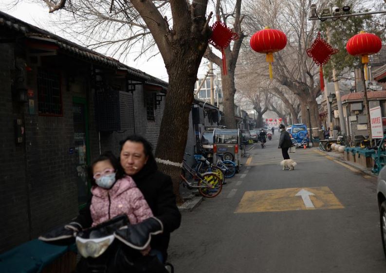 Factbox: Countries evacuating nationals from China coronavirus areas