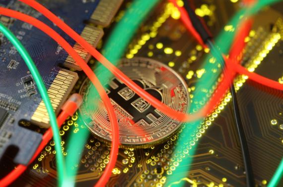 Crypto hacks cost investors $2.78 billion in 2025, Finbold report finds