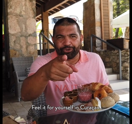 The Curaçao Tourist Board introduces “The Dushi Stay Reporter”