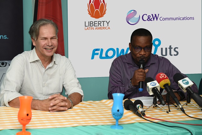 UTS, Flow join Curacao Carnival