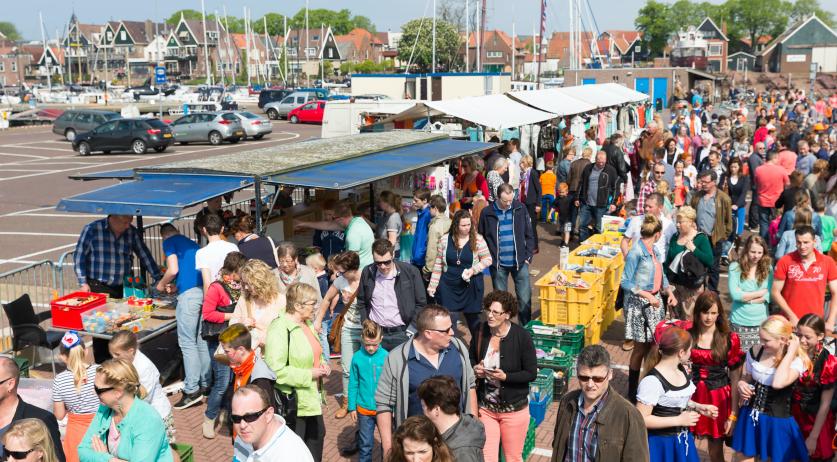 Debate over new Dutch coalition: Concerns over inequality, social division