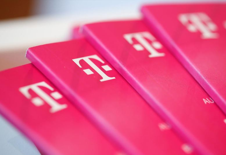 Deutsche Telekom, works council agree on restructuring of T-Systems: Handelsblatt
