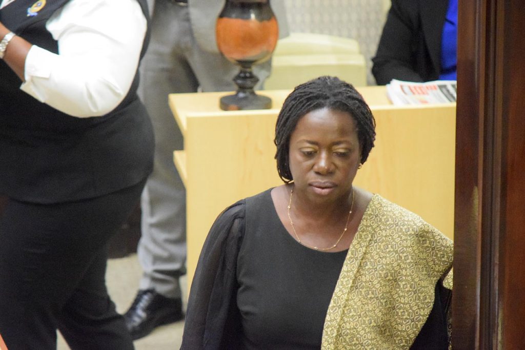 Bridge must stop traffic problem