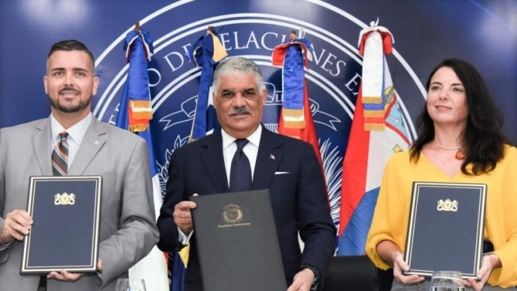 Dominican Republic signs open skies air agreements with the Netherlands, Curaçao and St. Maartin