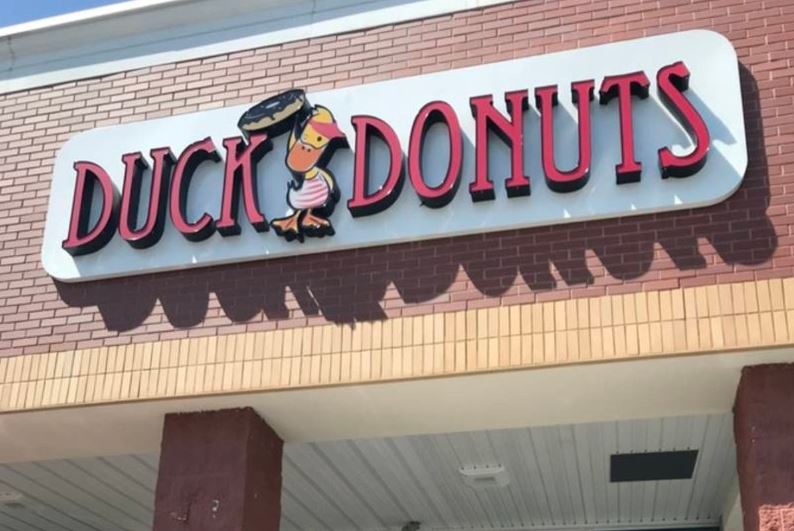 Duck Donuts opens first store in Curaçao