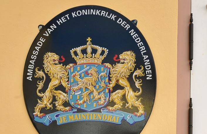 Serious concerns in Parliament about possible closure of 34 Dutch embassies, consulates
