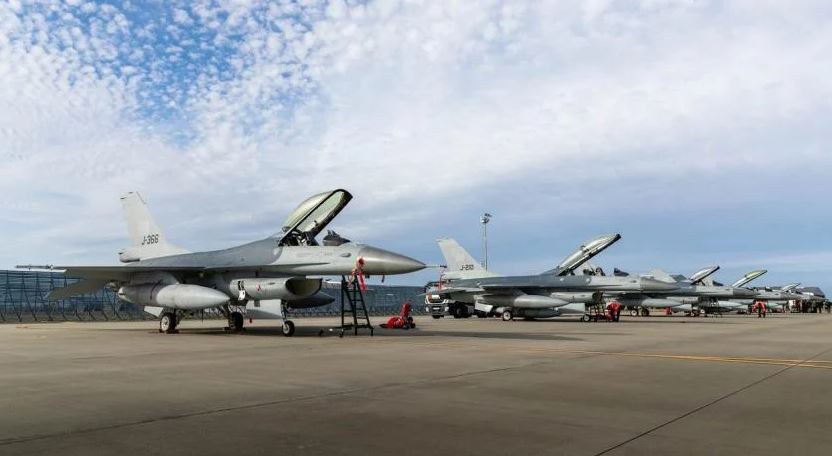Ukraine can use Dutch F-16s in Russia, Armed Forces leader says