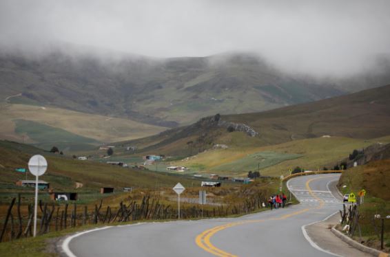 Venezuela sponsors flights for migrants to leave Ecuador after murder