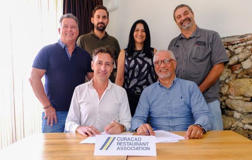 Restaurant association meet with multidisciplinary team