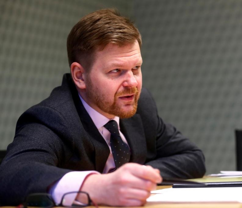 Estonia warns of risks in wake of money laundering scandal