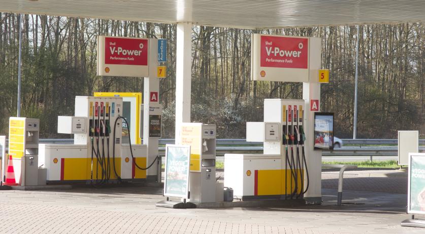Dutch cabinet expected to end petrol and diesel tax break; Fuel more expensive from July