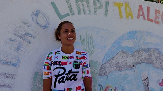 Favela Street Project lets the ball roll for young girls in Curaçao