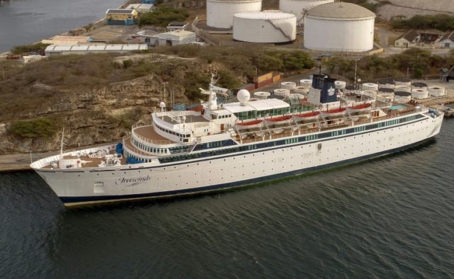 Curaçao takes all necessary precautions to handle the case of measles on board of the Freewinds