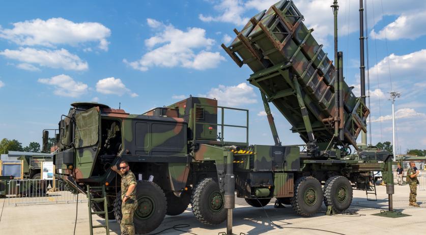 Ukrainian soldiers secretly trained to use Patriot missiles in Netherlands
