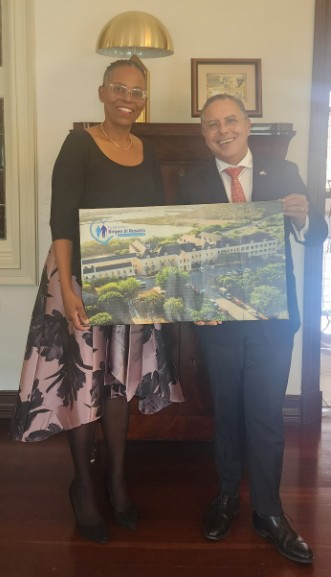 Governor Briefed on the Need for Sustainable Elderly Care in Curaçao