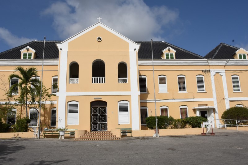 Old theater Habaai to be restored again