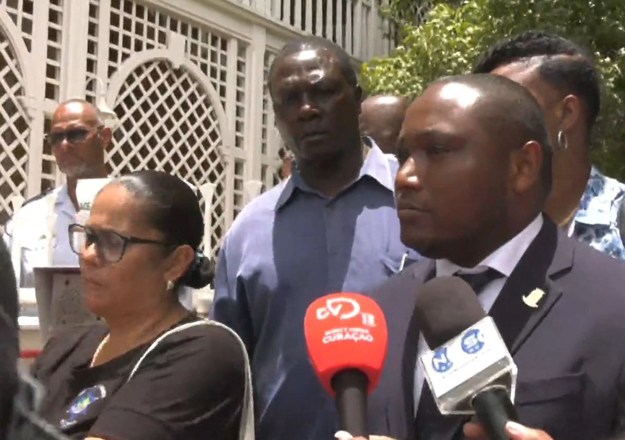 Police unions reach agreement, work stoppage off the table