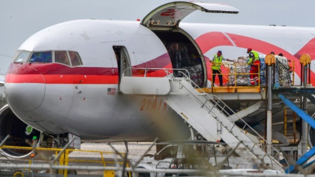 Curaçao suspends humanitarian aid for the time being