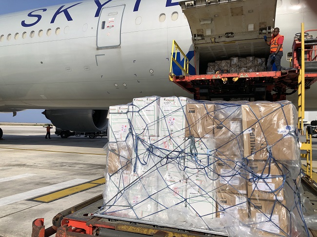 Medical equipment on the way to Curaçao