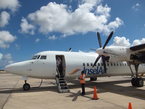 InselAir thanks passengers for the last 12 years