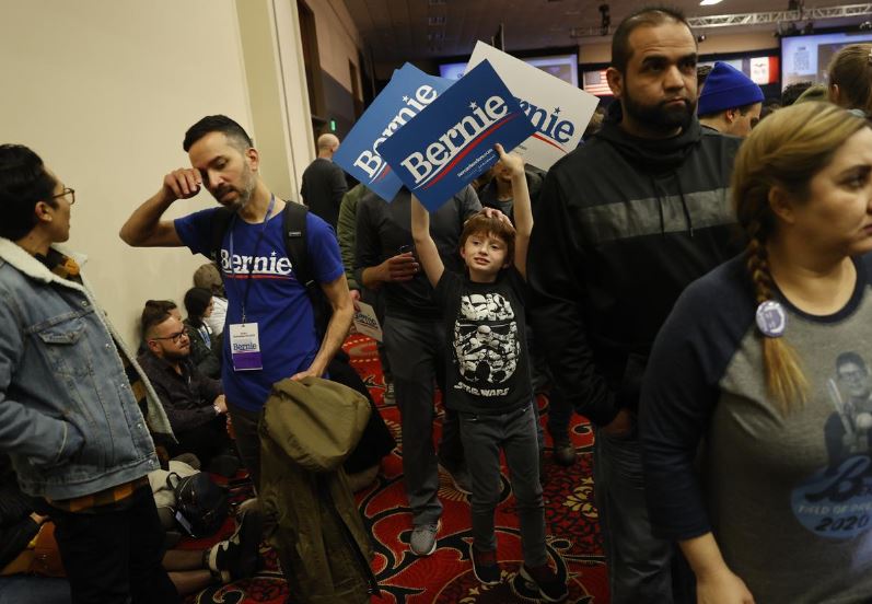 'Disorganized mess': Iowans angry over Democratic presidential caucus