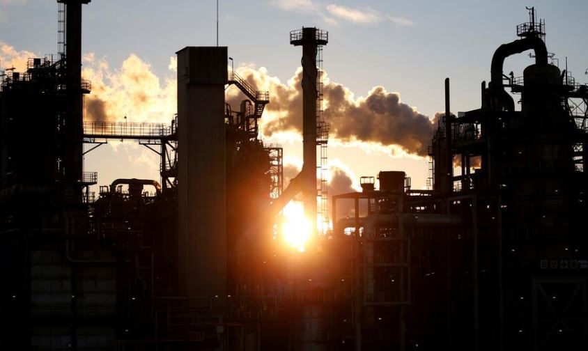 Japan's output, retail sales fall, signaling economic strains