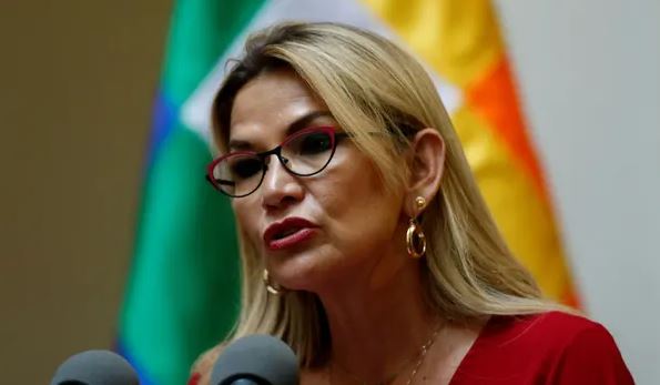 Mexico orders ambassador in Bolivia to return after she declared non grata