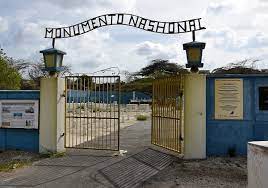 Curaçao commemorates April murders