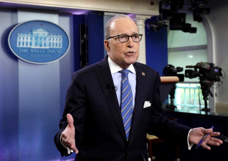 White House economic adviser does not see U.S. economic 'disaster' from coronavirus