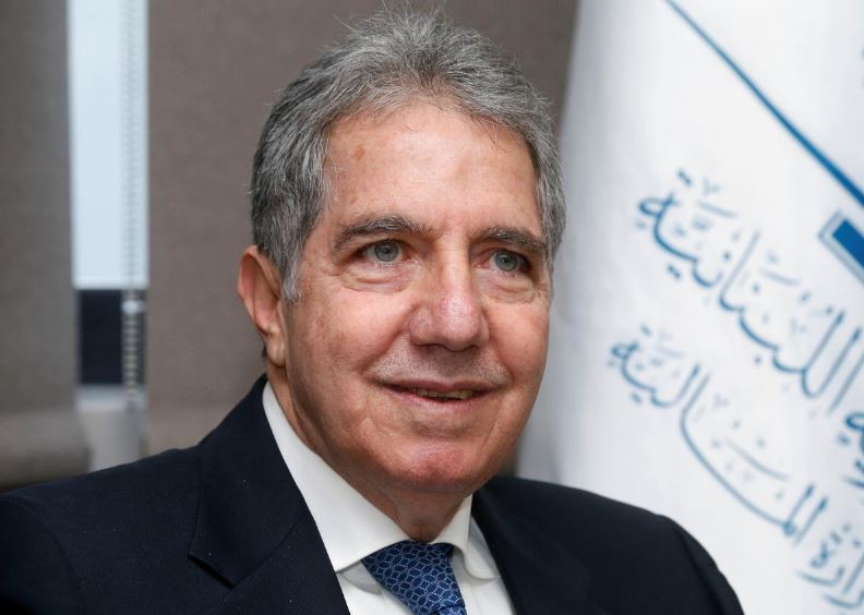 Lebanon finance minister asks banks to cut interest rates