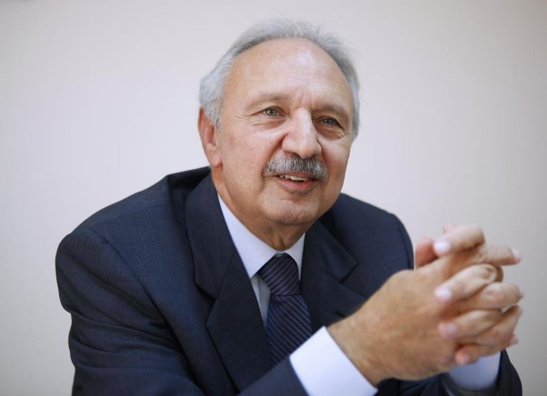 Ex-finance chief Safadi agrees to be put forward as Lebanon's PM