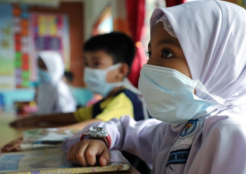 Indonesia blames Malaysian companies for some forest fires