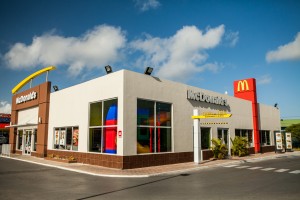 Three men apprehended following restaurant robbery