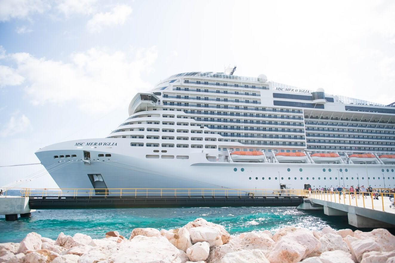 First call of MSC Meraviglia on Curaçao