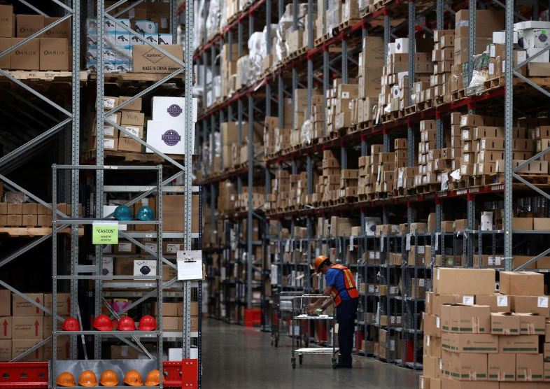 Mexican economy takes tiny step forward in third quarter